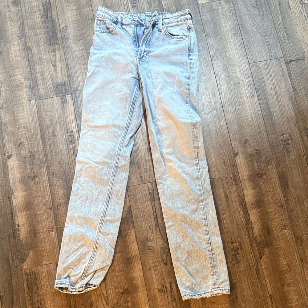 H&M Light Blue Straight Leg Jeans
